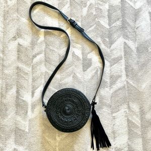 Francesca’s Circle Crossbody Bag